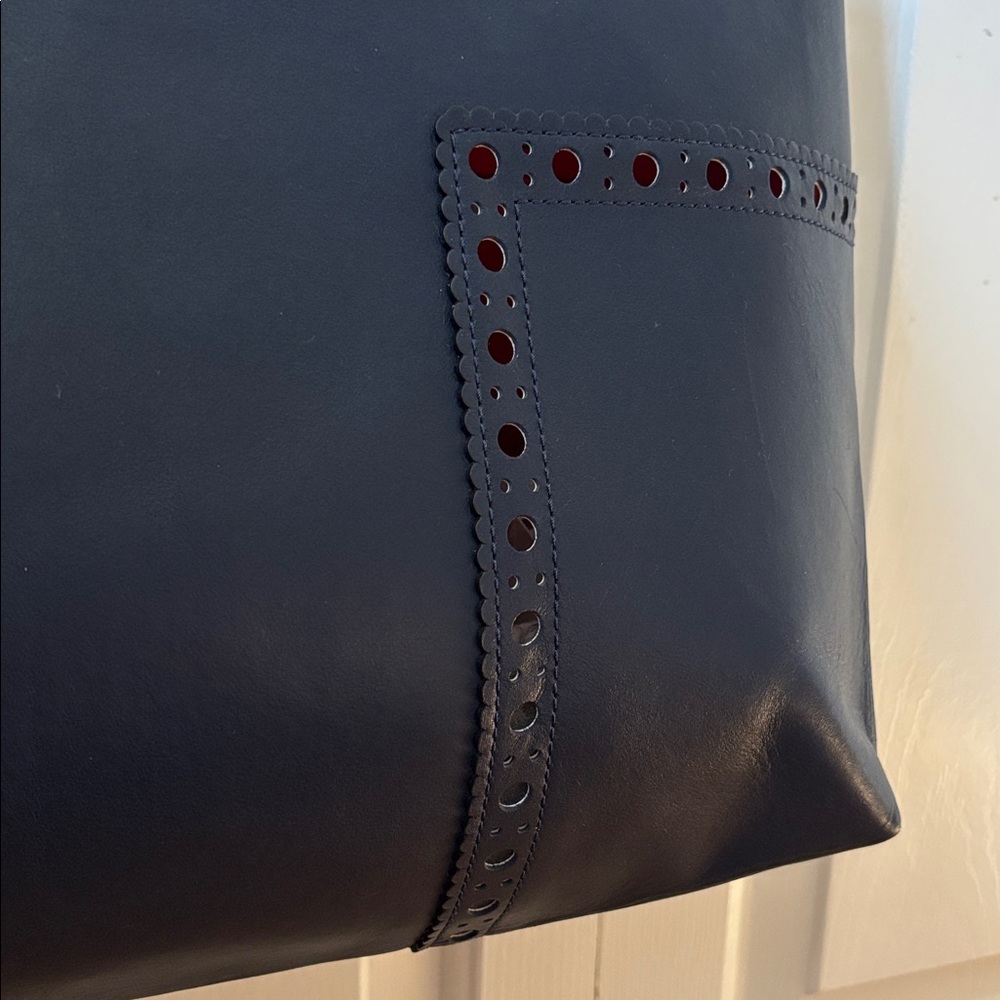 Tory Burch Block T Brogue Leather Tote Blue - Picture 7 of 12